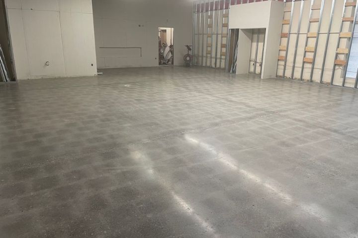 high gloss commercial concrete floor reflectivity